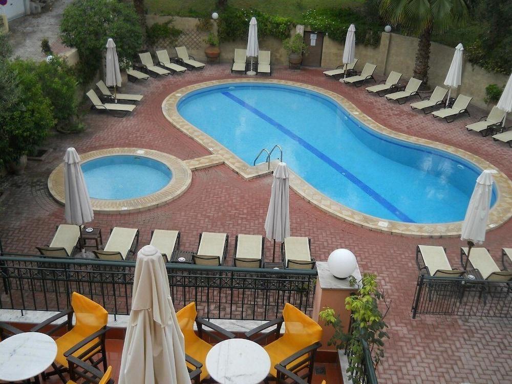 Aloni Hotel פפקוהורי מראה חיצוני תמונה