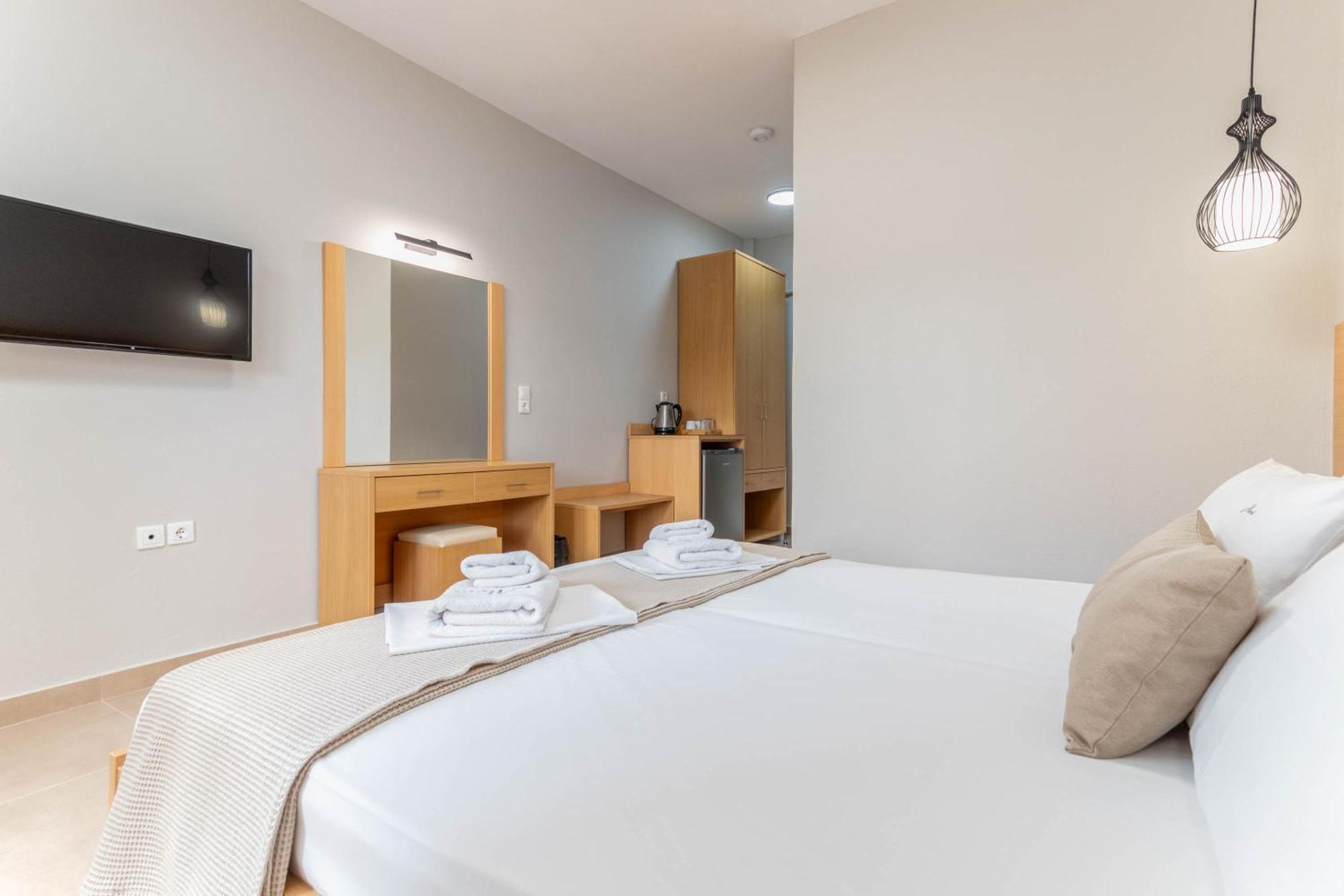 Aloni Hotel פפקוהורי מראה חיצוני תמונה