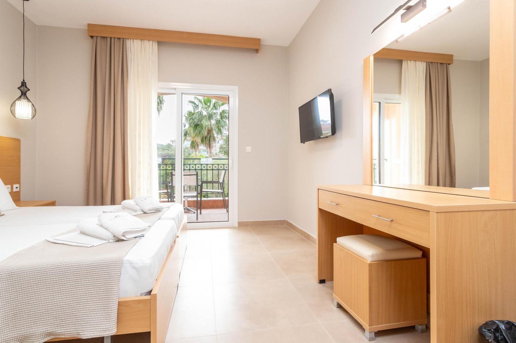 Aloni Hotel פפקוהורי מראה חיצוני תמונה