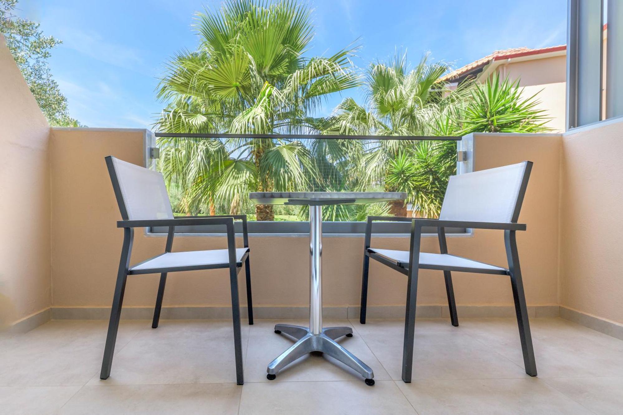 Aloni Hotel פפקוהורי מראה חיצוני תמונה